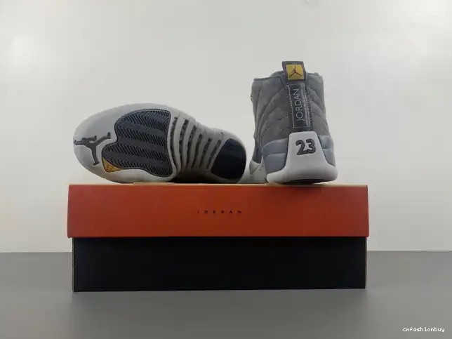 RETRO 12 130690-005 AIR JORDAN GREY